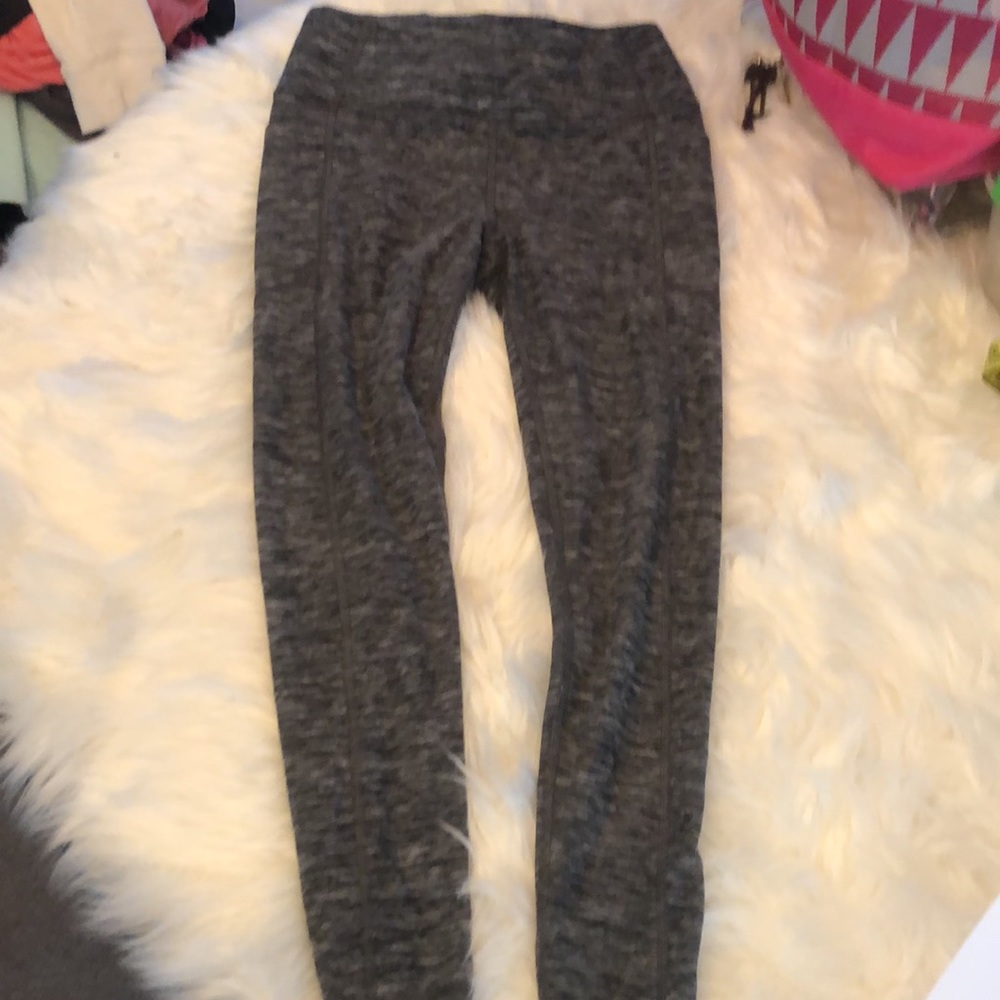 Victoria Secret Leggings - Picture 3 of 8